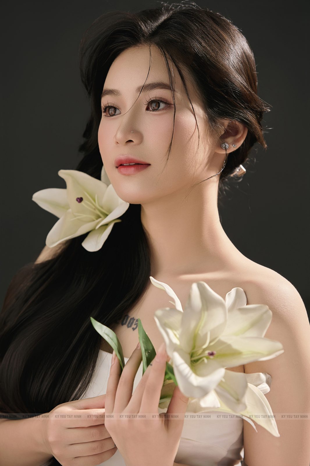 Hoa ly — ảnh 2